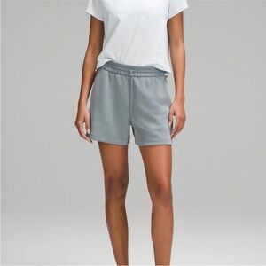 Lululemon Softstreme 4” shorts in Belgian Blue
